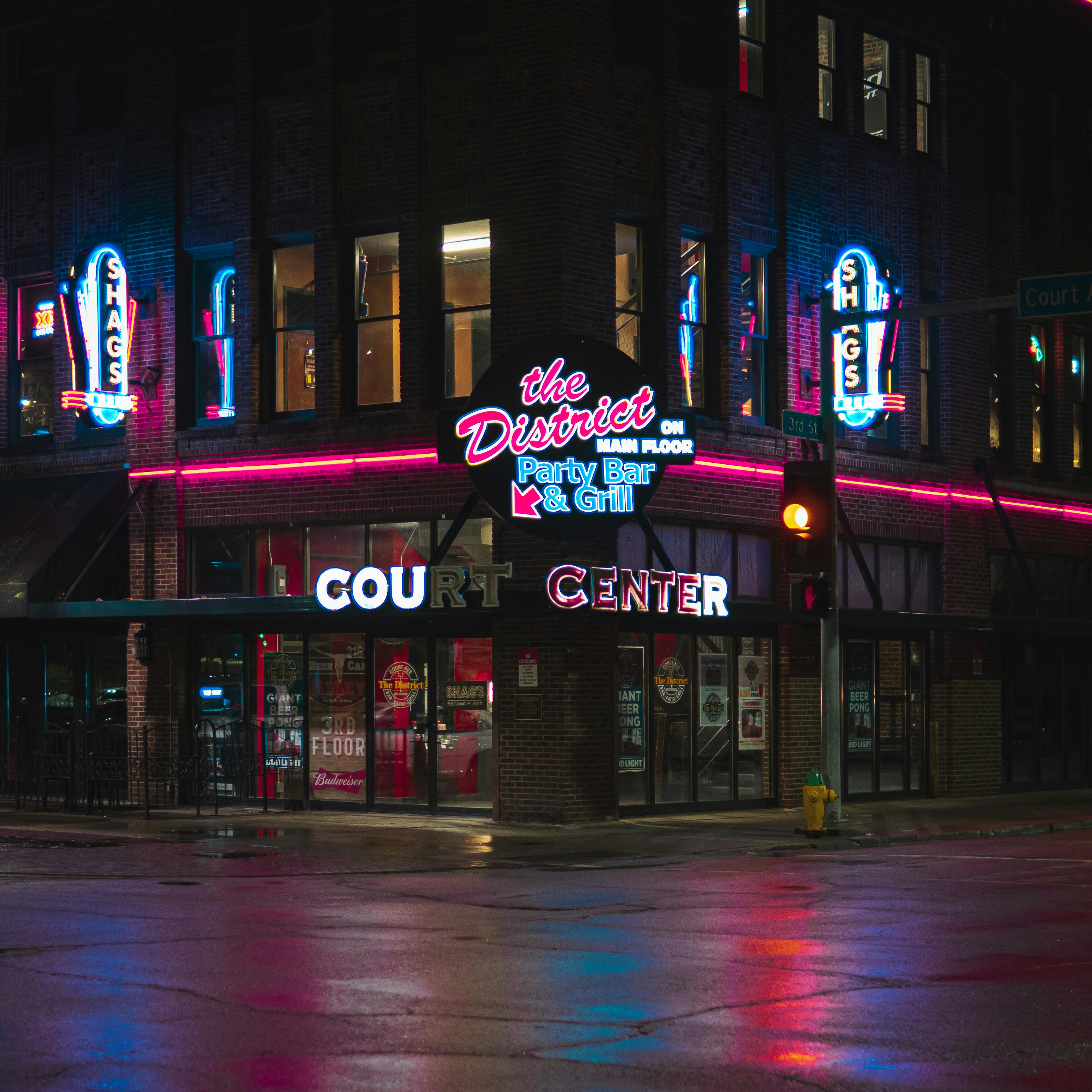 The Disert - Bar Party and Grill